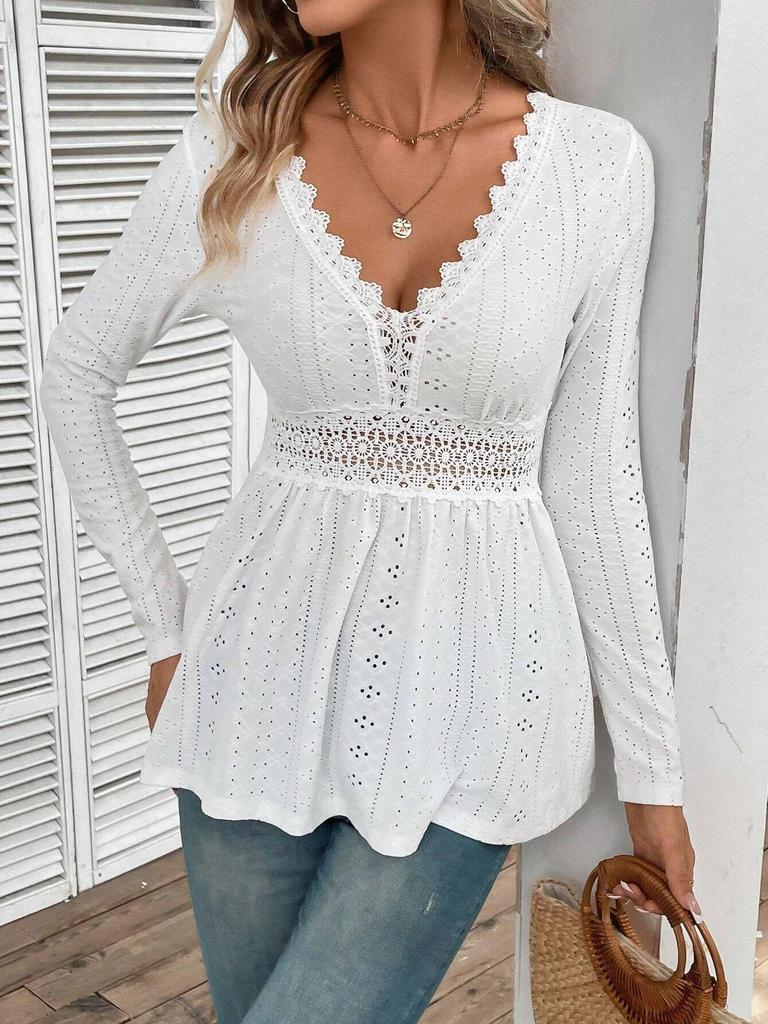 European & American Elegant V-Neck Lace Spliced Long-Sleeve Top for Women - Autumn 2025 Collection