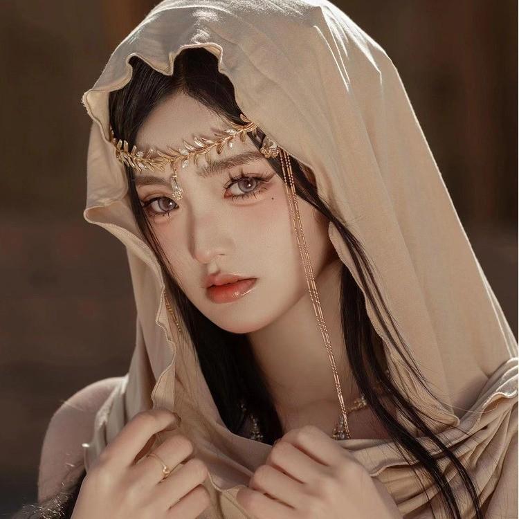 Bohemian Princess Tassel Forehead Pendant - Exotic Ethnic Style Hair Accessory