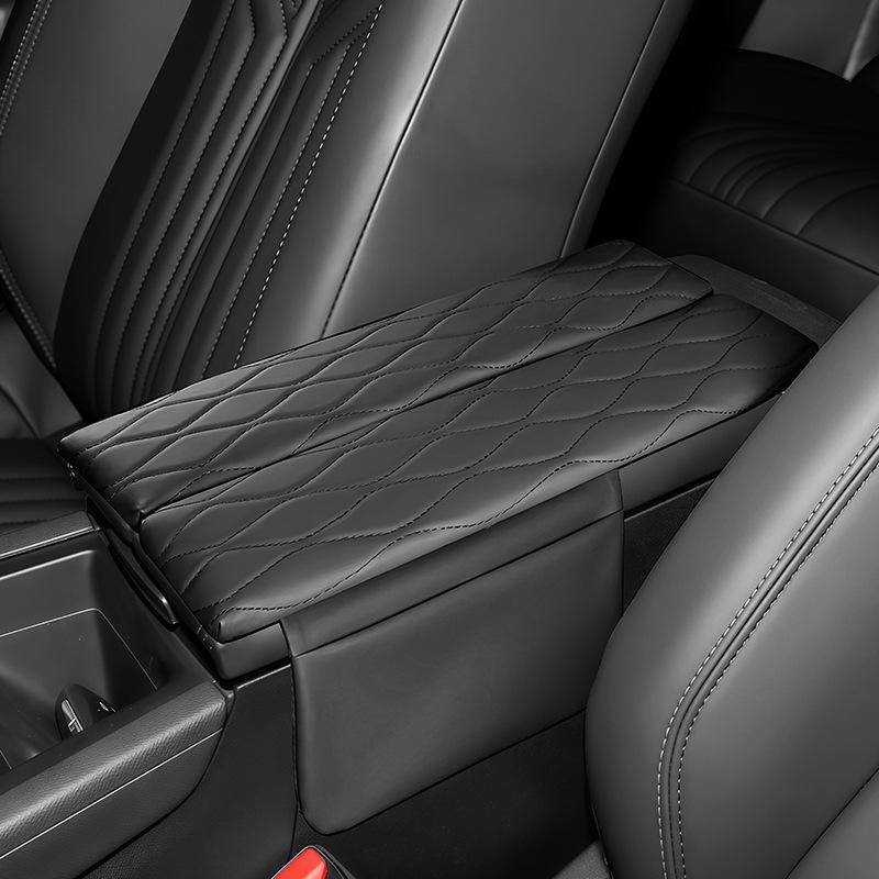 

Volkswagen Tiguan L Підвищена Шкіряна Захисна Накладка на Підлокітник