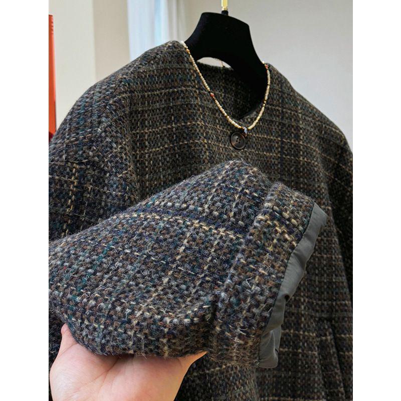 Women's Korean Plaid Woolen Coat – Autumn/Winter Petite, Long-Sleeved