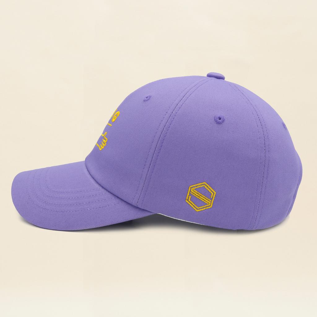Seutaendeueob Hug Yellow Purple Ball Cap (Regular Fit)