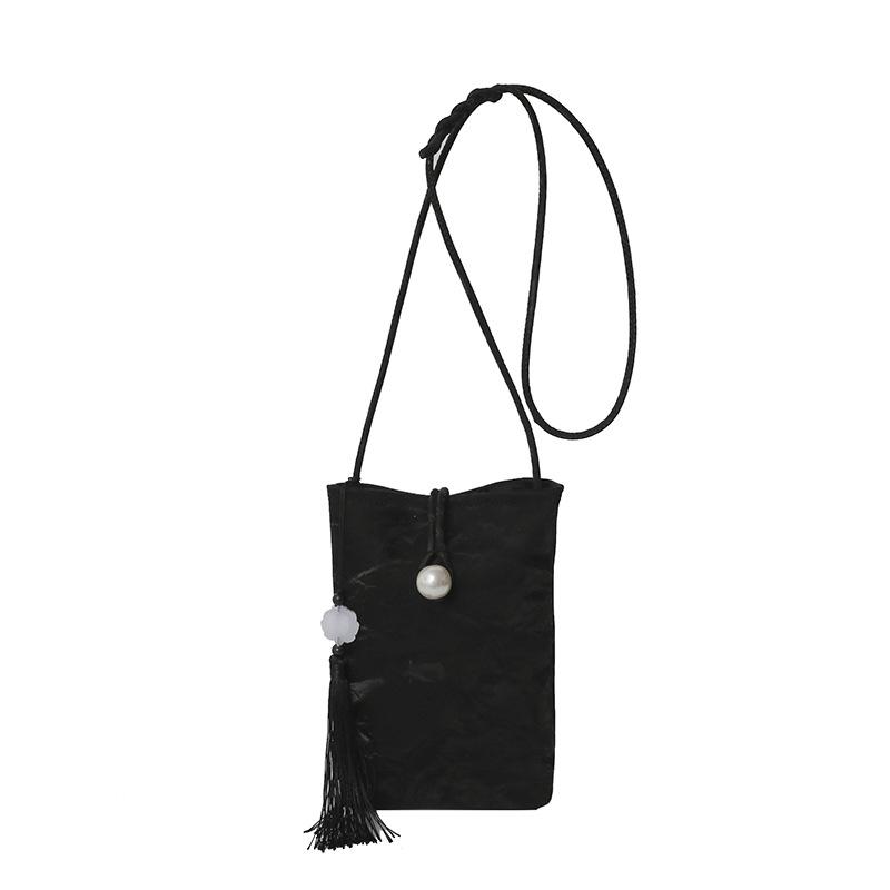 

Сумка для мобильного телефона Guofeng 2024, летняя новая корейская версия, повседневная нишевая модная сумка-мессенджер, женская сумка через плечо для поездок на работу чёрный