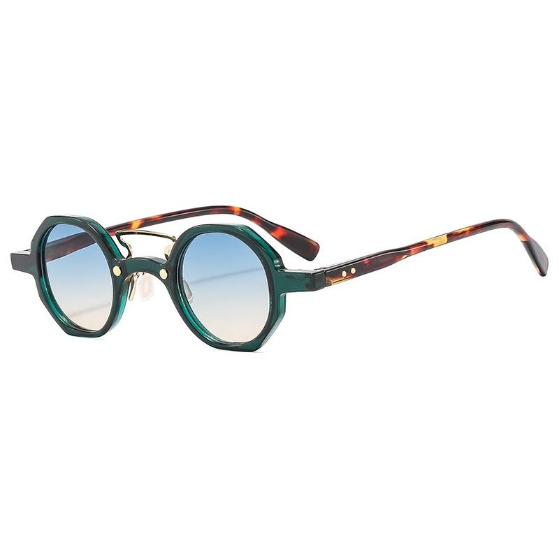 Vintage Small Round Women Sunglasses Fashion Clear Ocean Lens UV400 Rivets Sun Glasses Oculus as picture