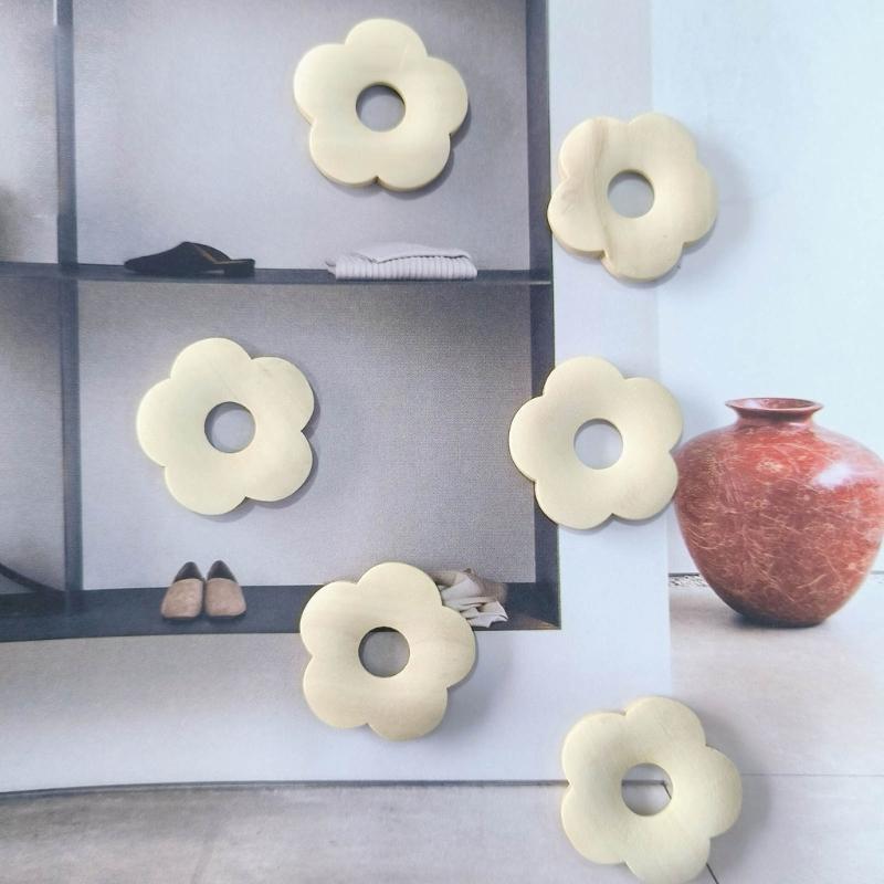10 Pcs Wooden Flower-Shaped Spacer Beads Blanks Flower Earring Findings Charm for DIY Necklace Earrings Jewelry Making