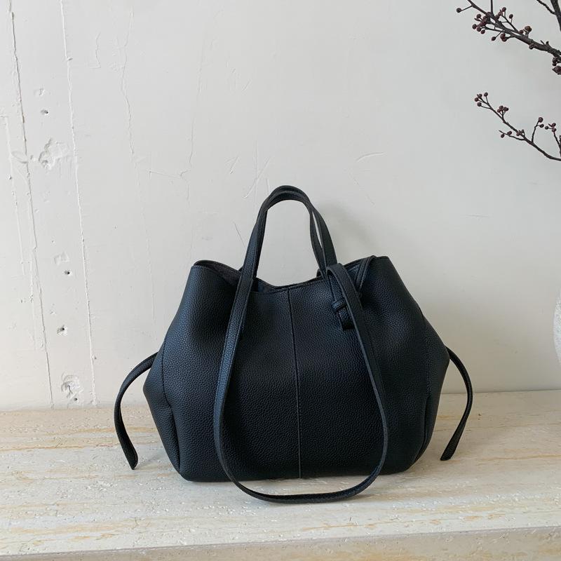 

Сумка-тоут Новая большая вместительная сумка через плечо для летних поездок на работу чёрный