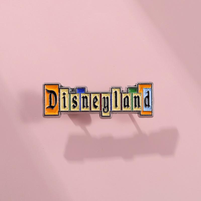 Artistic Geometric Letter Brooch Pins Unique Decorative Accents For Fashion Individuals Forward