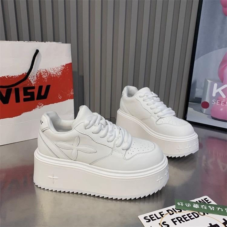 2025 New Thick-soled Leather Ge Classic Little White Shoes Women's Height Increase and Thinness Lace-up Casual Board Shoes Lightweight Single Sho