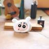 Entzückender Shin-chan Plüsch-Schlüsselanhänger Niedliches Geräusche machendes Spielzeug 8cm Weiche PP-Baumwolle