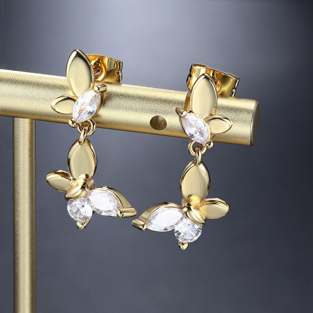 Aesthetic Korean Fashion Butterfly Earrings Women Gold Color Drop Ear Rings Zircon Jewelry Lobe Accessories Wholesale Gifts E425