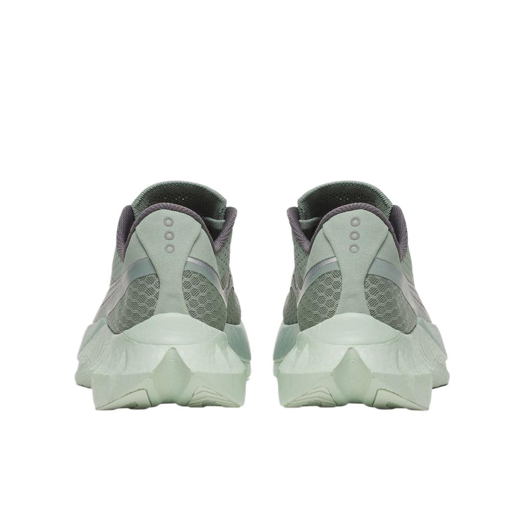 SAUCONY Endorphin Pro 4 Iceberg Carbon Men Sneakers Grey S20939-228