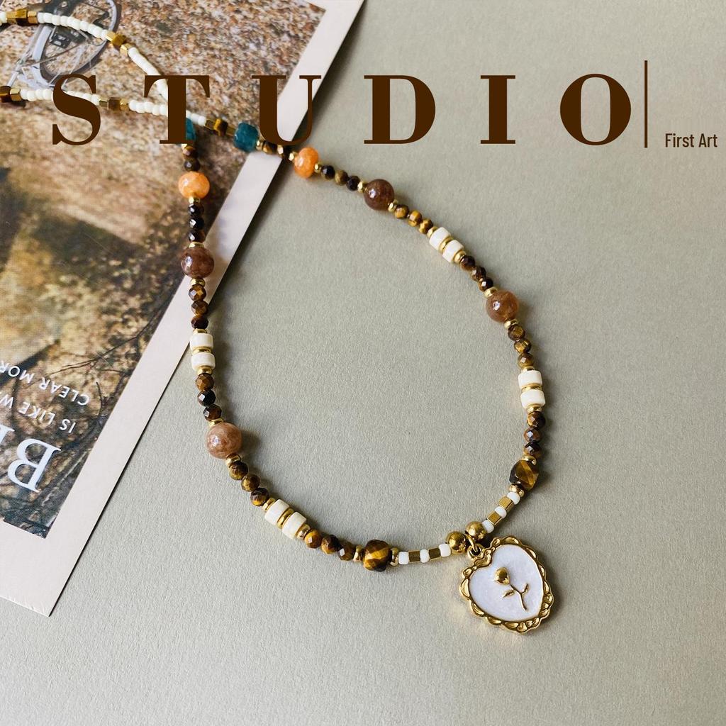 Garden Autumn/Winter Maillard Tiger Eye Beaded Necklace Women's Light Luxury Natural Stone Sweater Chain
