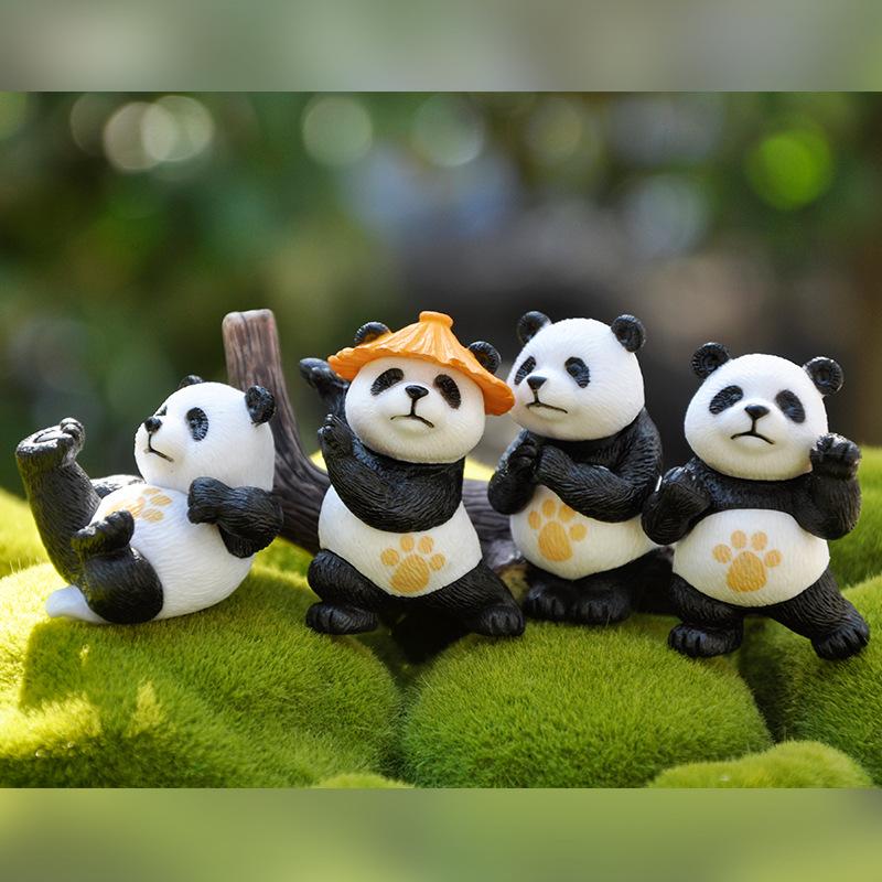 4pcs/set Panda Design Car Ornaments Car Center Console Ornaments Office Desk Ornaments Small Car Interior Decoration