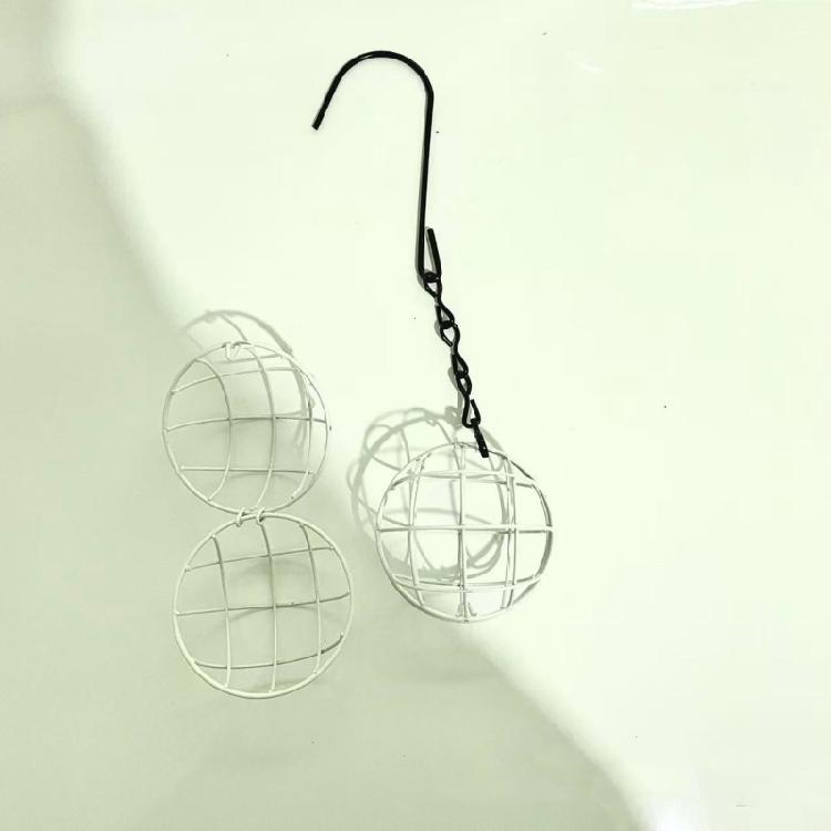 Metal Suet Ball Bird Feeders Set with Hanging Chain Squirrels Proof Bird Feeders for Outdoor Garden Hummingbird Feeders