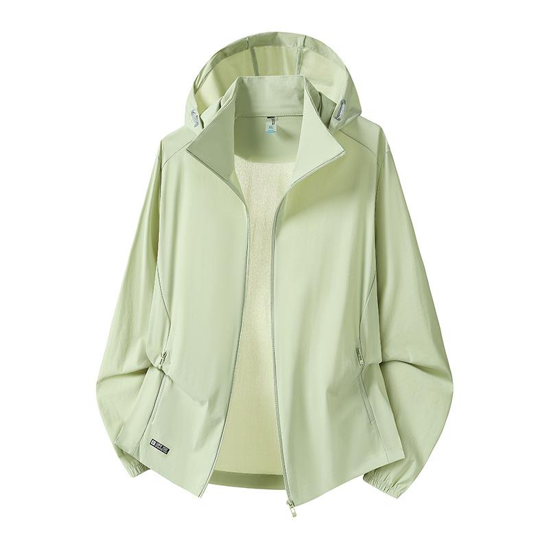 UPF10 + New Sunscreen Clothing for Men and Women Loose and Quick-drying Ice Silk Jacket Outdoor UV Protection Light Skin Clothing for Women