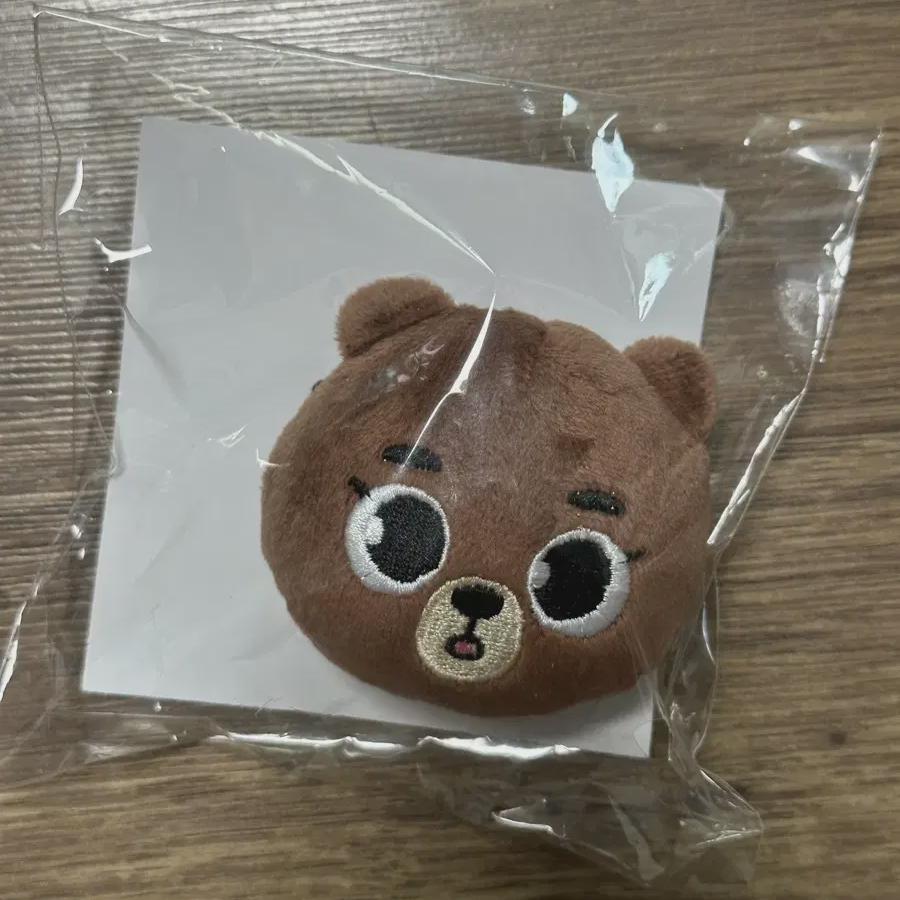 

DAY6 Бейдж для комнаты в Иокогаме