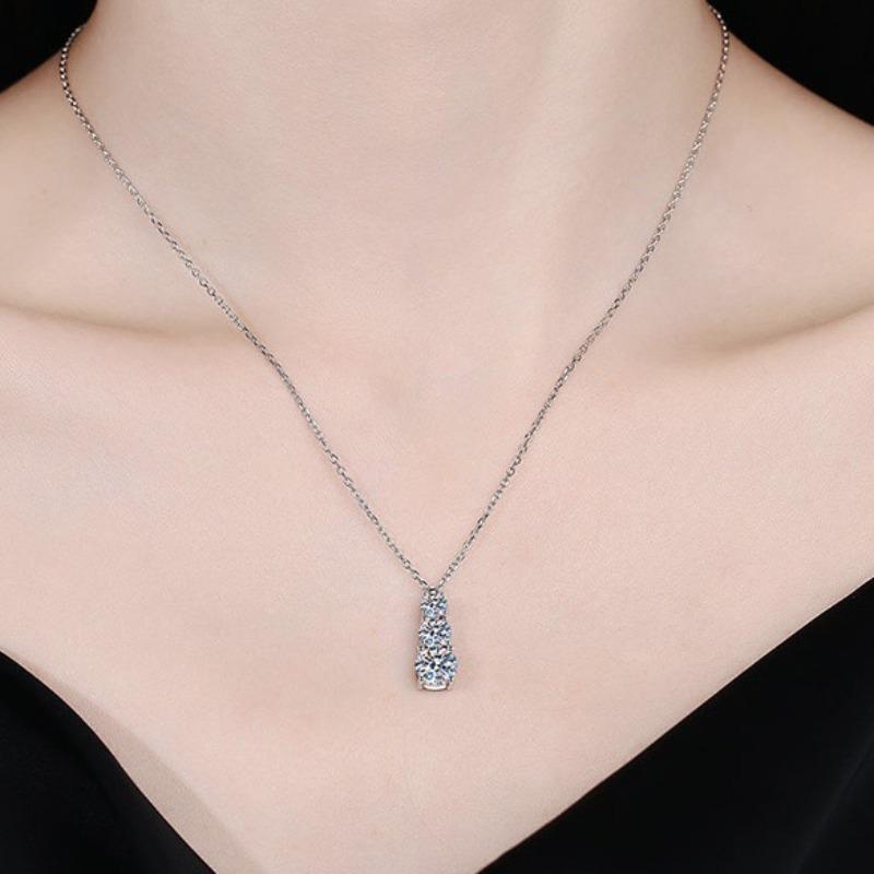 Sansheng Stone Light Luxury Necklace Female Pendant Inlaid with Synthetic Zircon Advanced Sense Personality Fairy Wind Clavicle Chain Item Jewelry