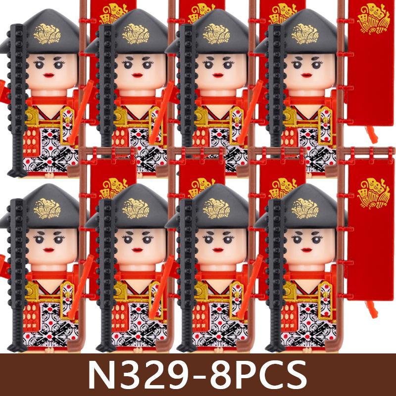 8 Pezzi Figure di Soldati Samurai Giapponesi Blocchi da Costruzione Castello Militare Guerriero Spada Casco Bandiera Accessori Mattoncini Giocattolo Regali