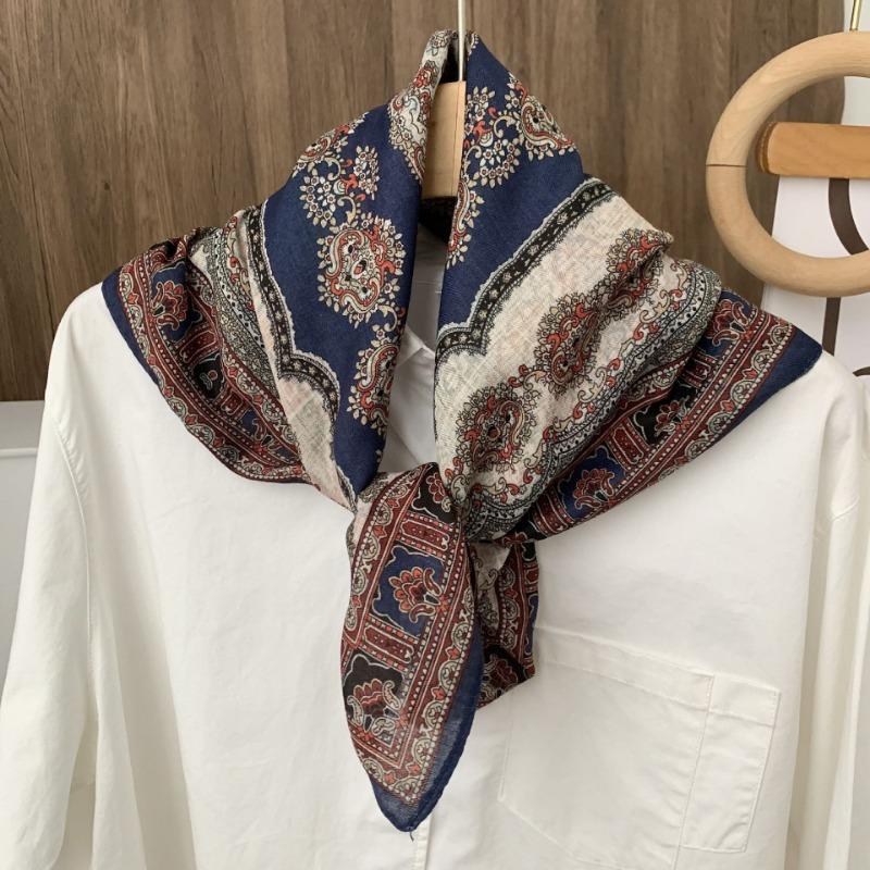 Square scarf new neck scarf scarf small shawl travel bag headscarf versatile cashew flower silk scarf