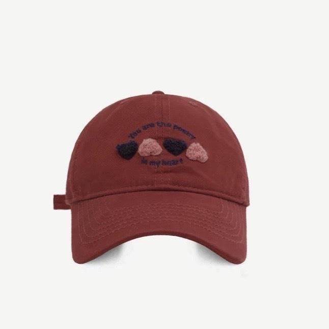 New Original Design Love and Fresh Baseball Hat for Women with Soft Top Wide Hat Showing Face with Small Duckling Cap