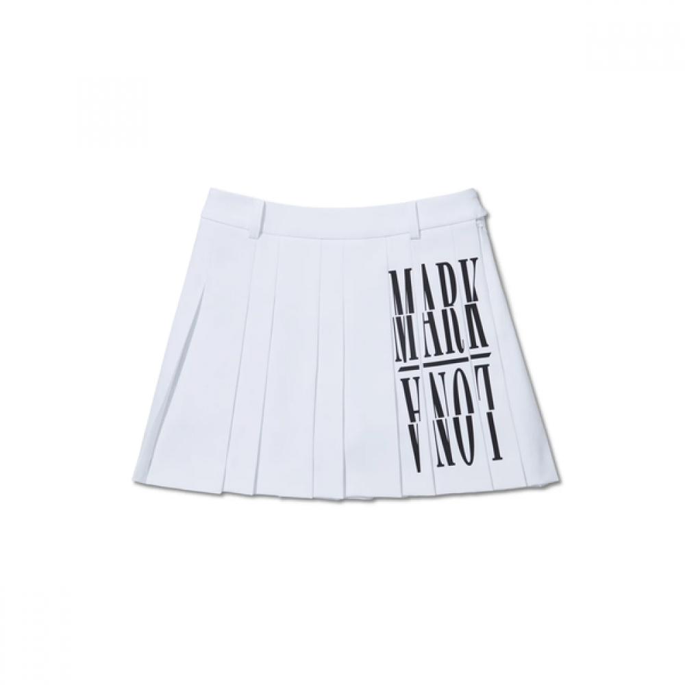 Mark   Lona W T Line Logo poinT pleaTs skirT