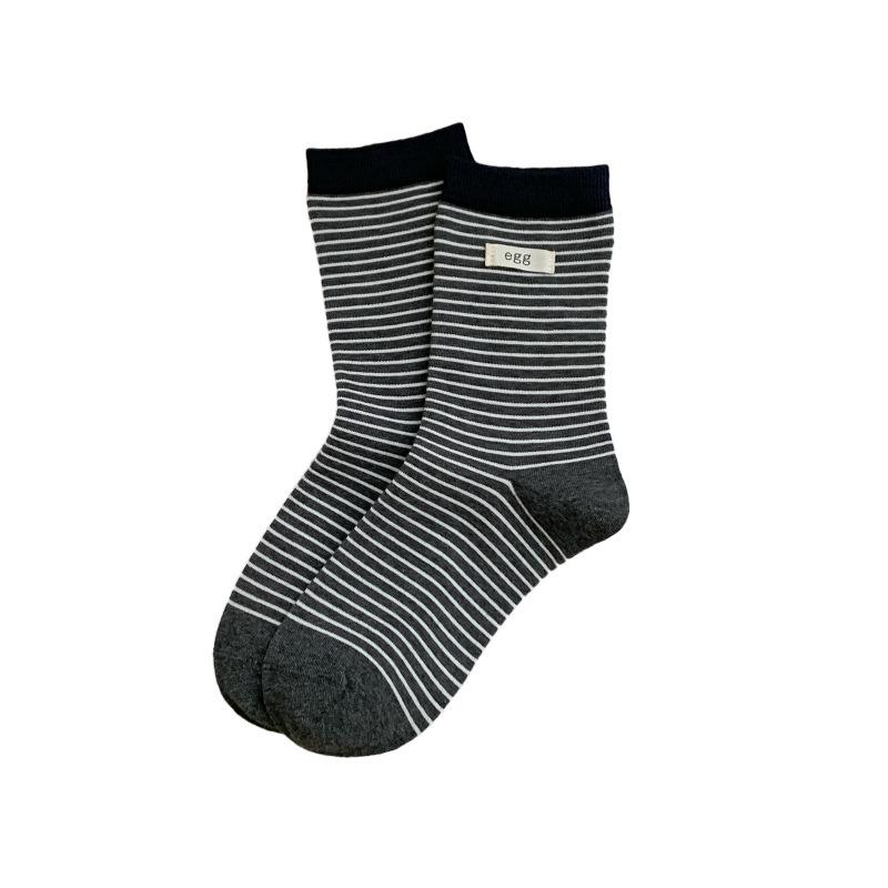 Women's Autumn and Winter Thin Striped Mid-calf Socks, Cloth Label Long Socks, College Style Black and White Stripes