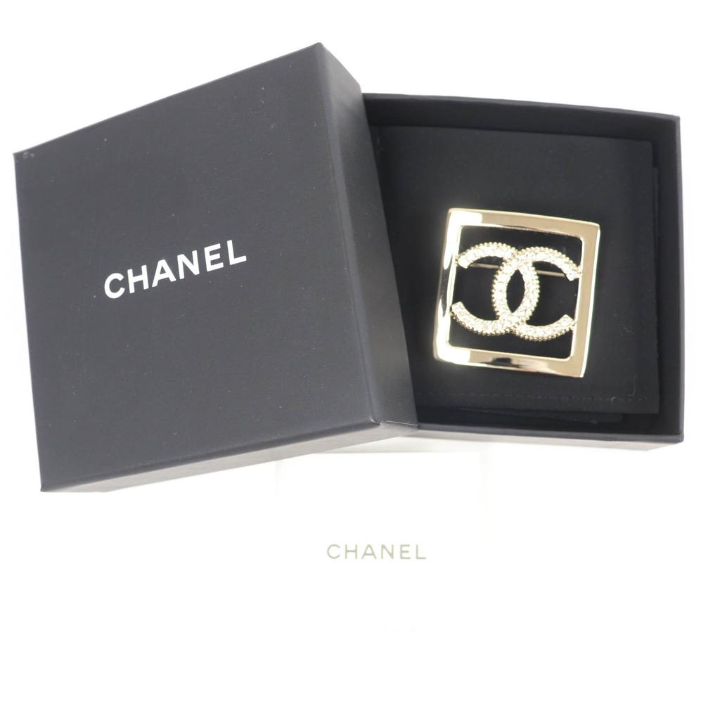 CHANEL Brooch COCO Mark rhinestone gold Women A23P Used