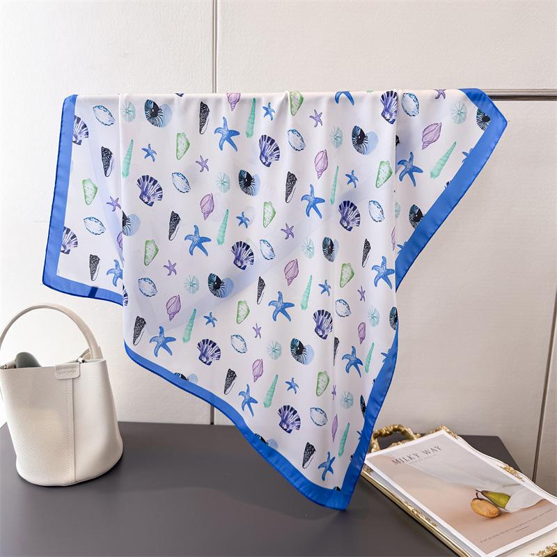 

Весенне-летний пляжный принт Имитация шелкового платка Квадратный платок Высококачественная шаль Универсальный шейный платок Маленький квадратный платок Косынка Платок Unilateral 66-70CM