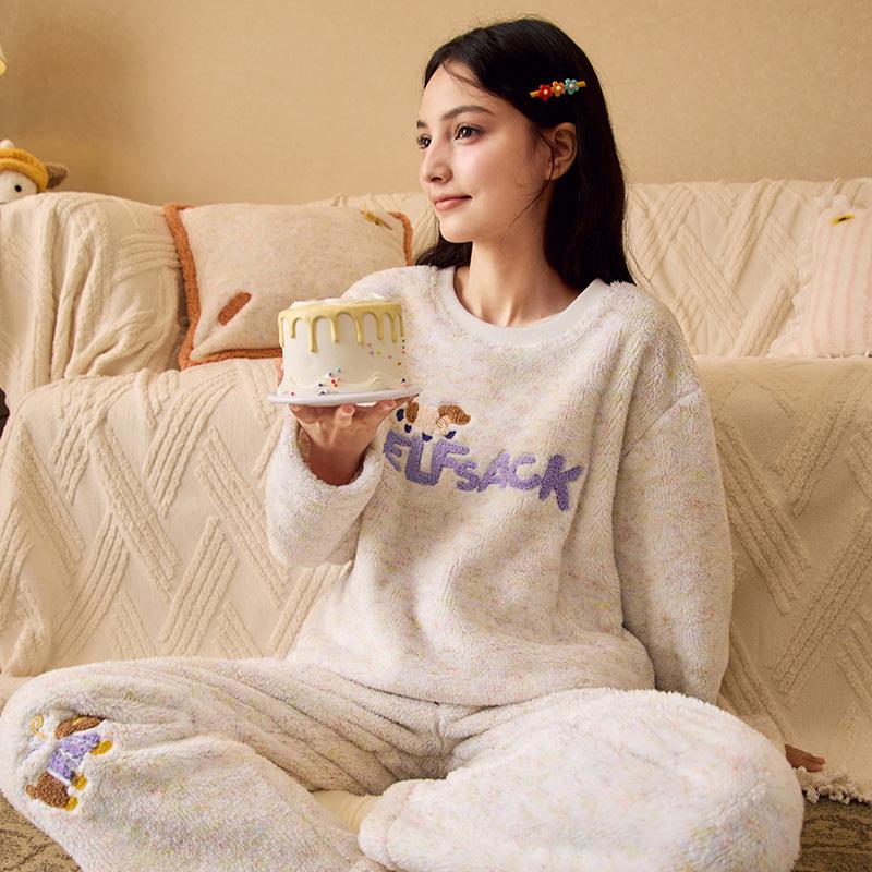 

Vernis autumn and winter new fleece thermal pullover pajamas loose lazy coral fleece loungewear set in stock M