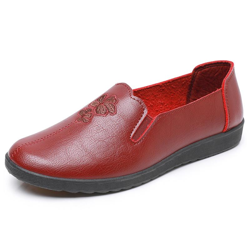 Middle-aged and Elderly Women's Simple Fashion Spring and Autumn Embroidered Soft Sole Loafers Mom's Comfortable Flat Non-slip Slip On Shoes