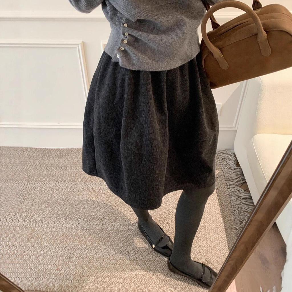 Refined Retro A-Line Woolen Skirt - Autumn/Winter Korean Minimalist Style