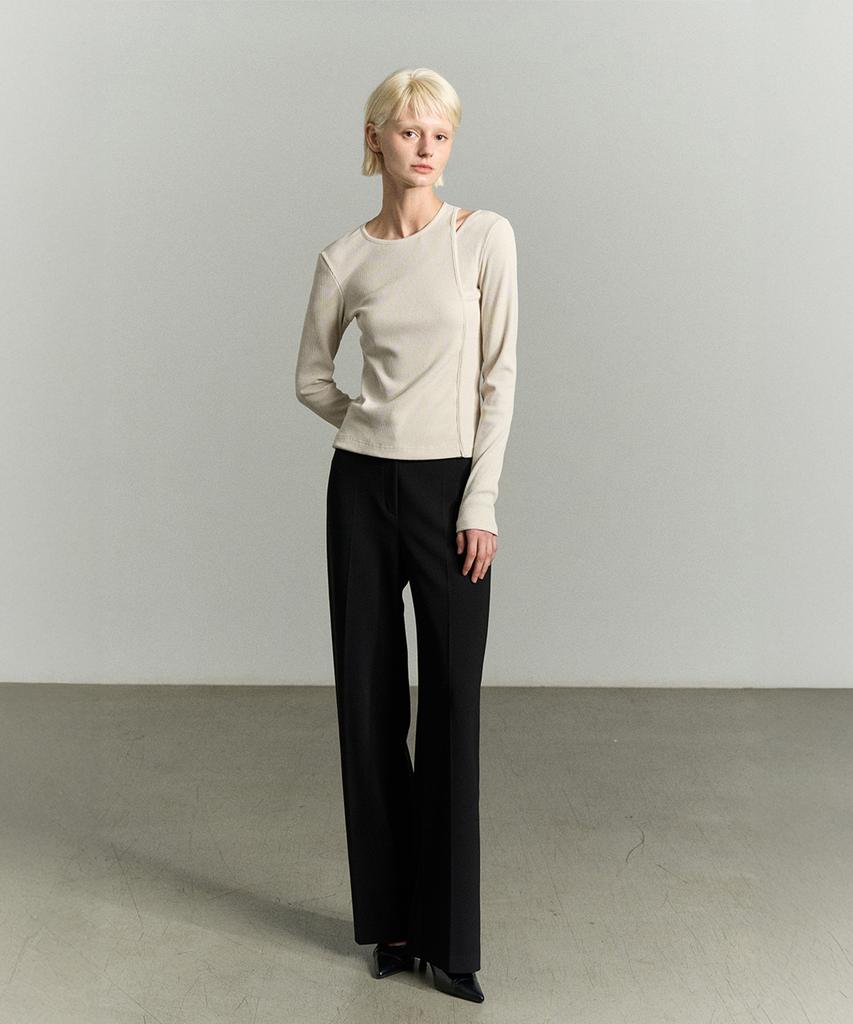 RE RHEE Cut Out Layered Top Cream