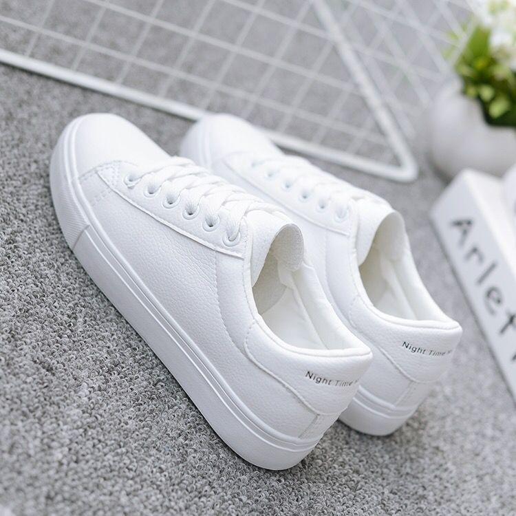 Spring and Autumn New Flat Baseplate Shoes Student Breathable Single Shoes Casual White Shoes