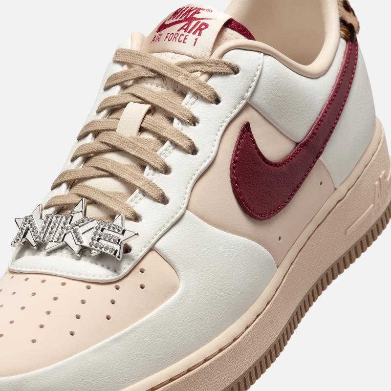 Nike Air Force One Women's Flat Running Shoes with Winter Rubber Sole NIKE AIR FORCE 1 IM7510