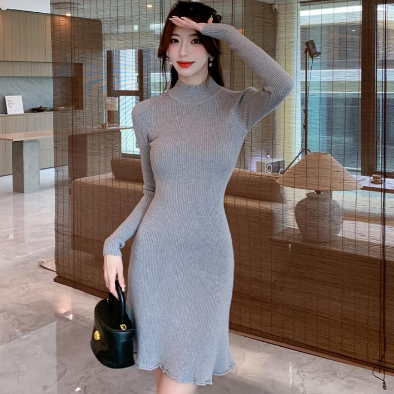 Herbst und Winter Slim Fit Einfarbig Gestricktes Damenkleid Langarm A-Linie Gerüschte Pulloverkleider Damen Lässig Hohe Taille Elegant Kurzes Kleid 25958