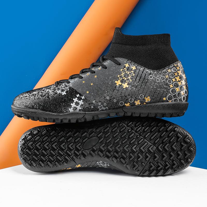 Men Soccer Shoes Women Football Boots Breathable Non-Slip Grass Training Sneakers Cleats Outdoor High Top Sport Footwear