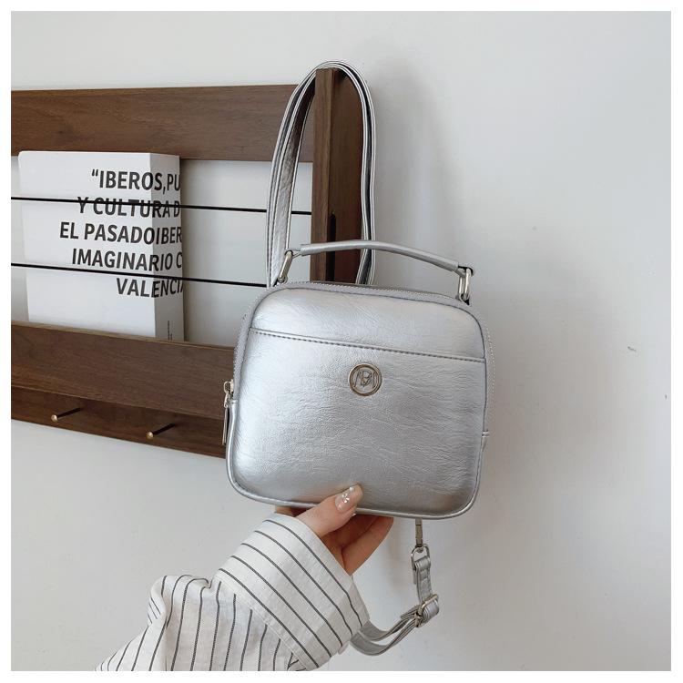 Crossbody bag women's bag new summer niche one-shoulder portable small square bag multi-functional backpack