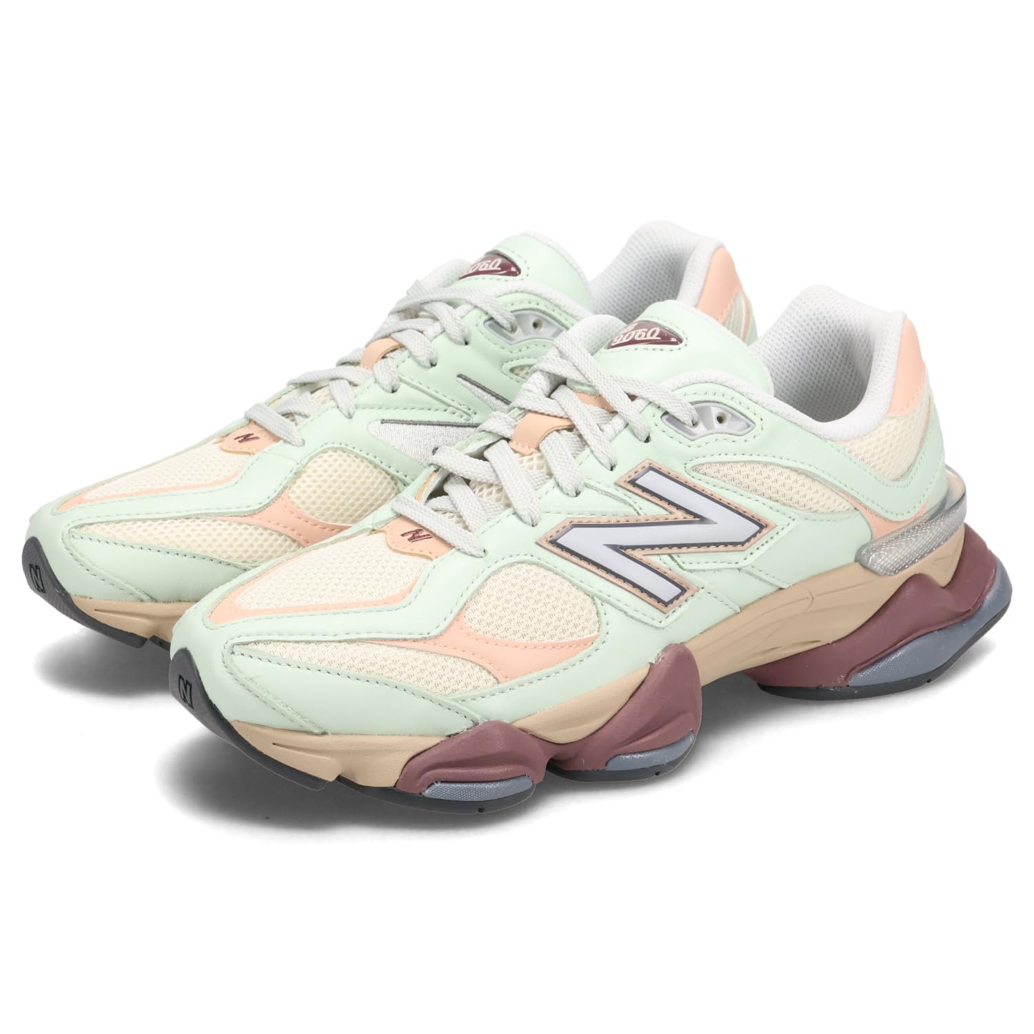 

Кроссовки New Balance U9060GCA Размер см 90/60 Мужские CLAY-ASH/LINEN, 27.5 [Б/у]