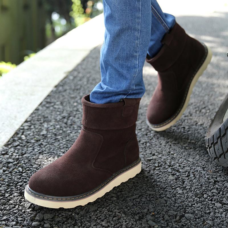 Fashion Golden Sapling Classics Snow Boots for Men Outdoor Keep Warm Plush Boot Male Round Toe Short Booties Faux Suede Leather Shoes
