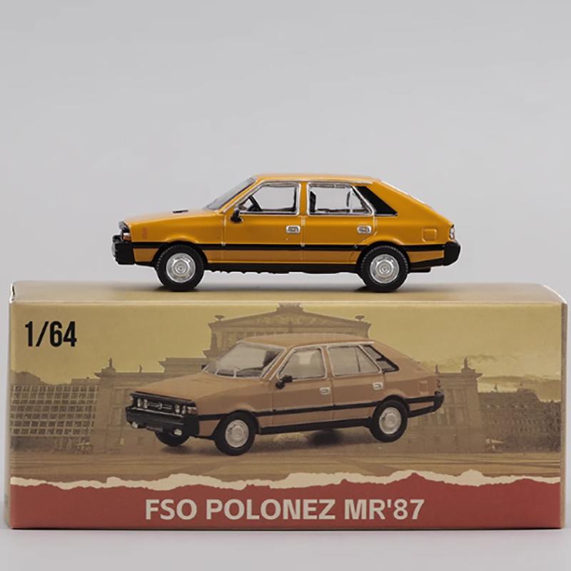 Diecast 1/64 Scale Perka LADA 1970 Vintage Classic Sedan 2101 2105 FSO Polonez Alloy Car Model Collection Ornament Decoration