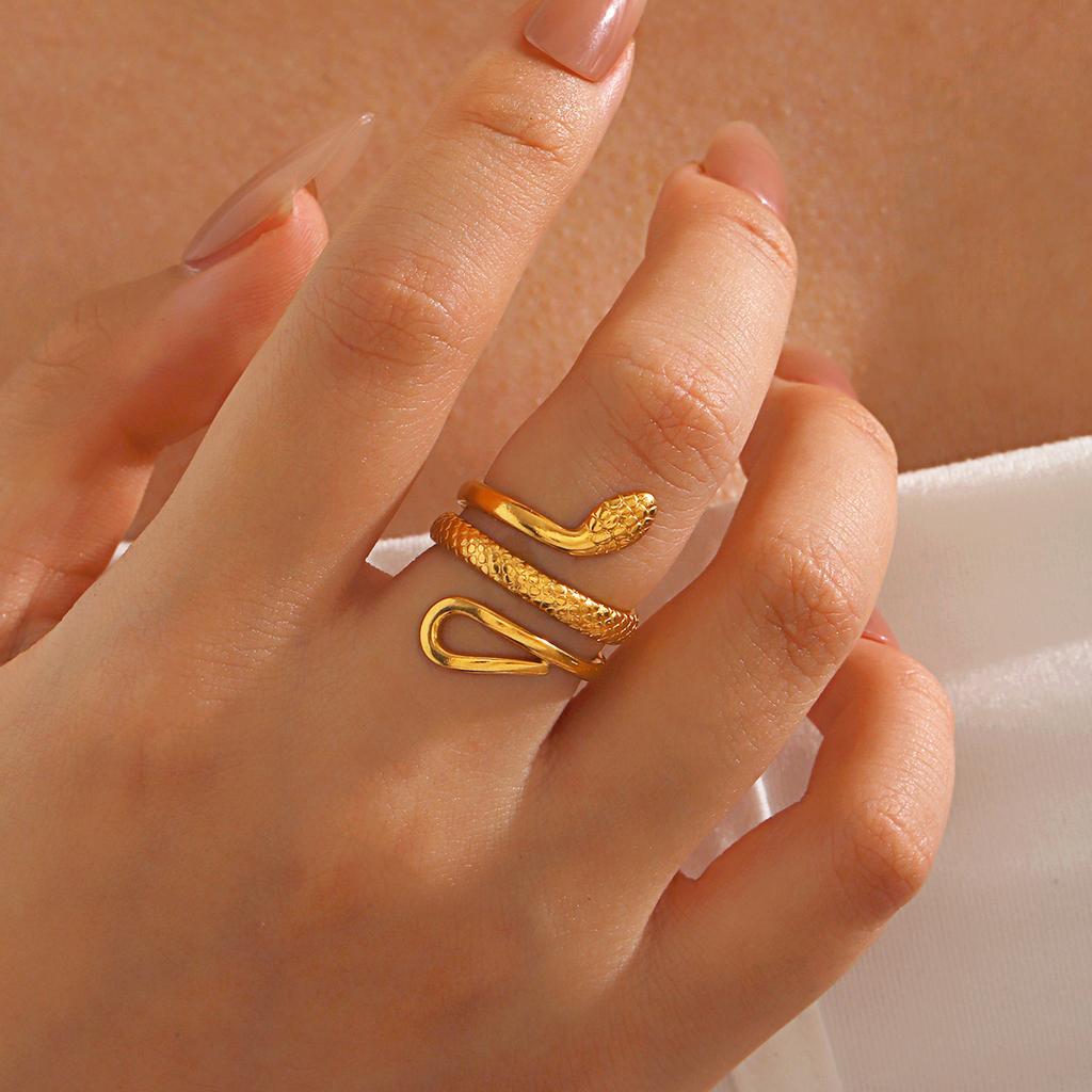 New Fashion Statement Snake Shape Stainless Steel Rings For Women Vintage Gold Color Animal Open Ring Trend Luxury Jewelry