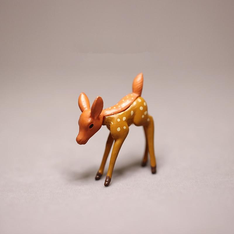 2pcs/Set Artificial Mini Sika Deer Fairy Garden Miniatures Gnomes Moss Terrariums Resin Crafts Figurines For Home Decoration