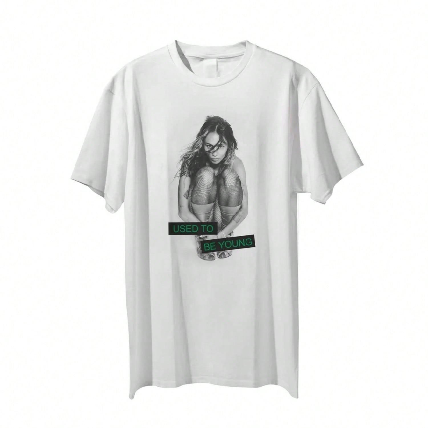 Miley Cyrus - SHE IS COMING Premium Unisex T-Shirt S разноцветный