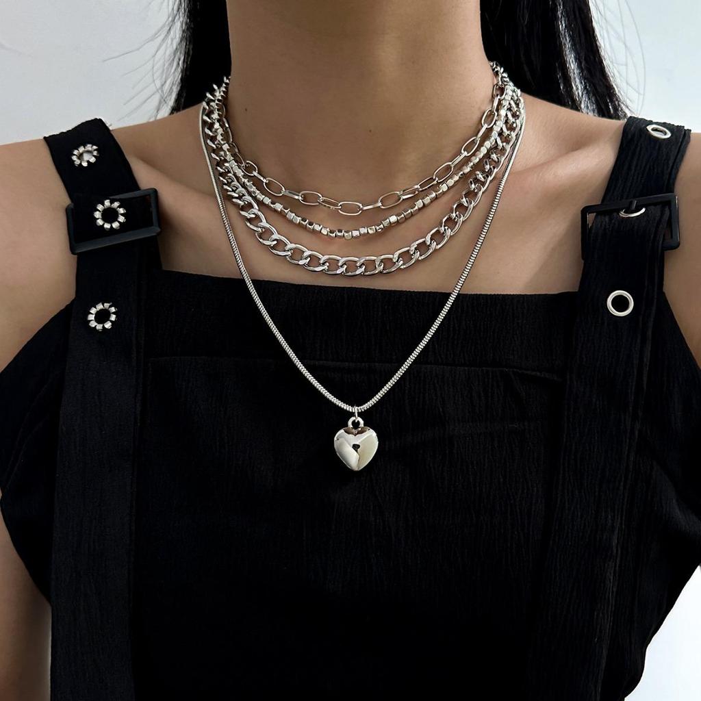 Hip Hop Heart Lock Choker Necklace Set for Women – Trendy Niche Design, 4-Piece Collection