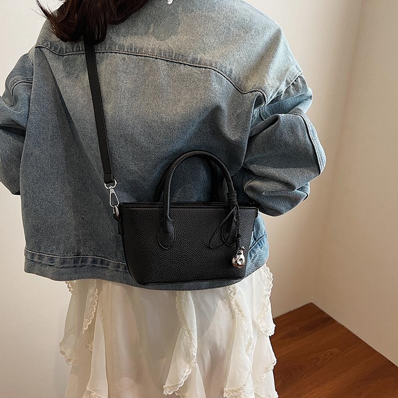 New Out Fashion Bag Versatile Solid Color Shoulder Messenger Bag