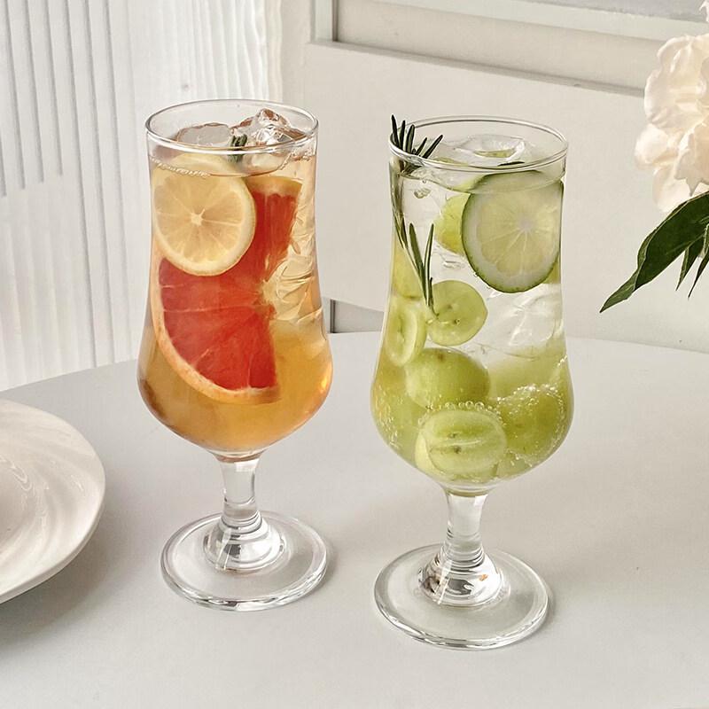 ZISIZ Trendy Glass Goblet