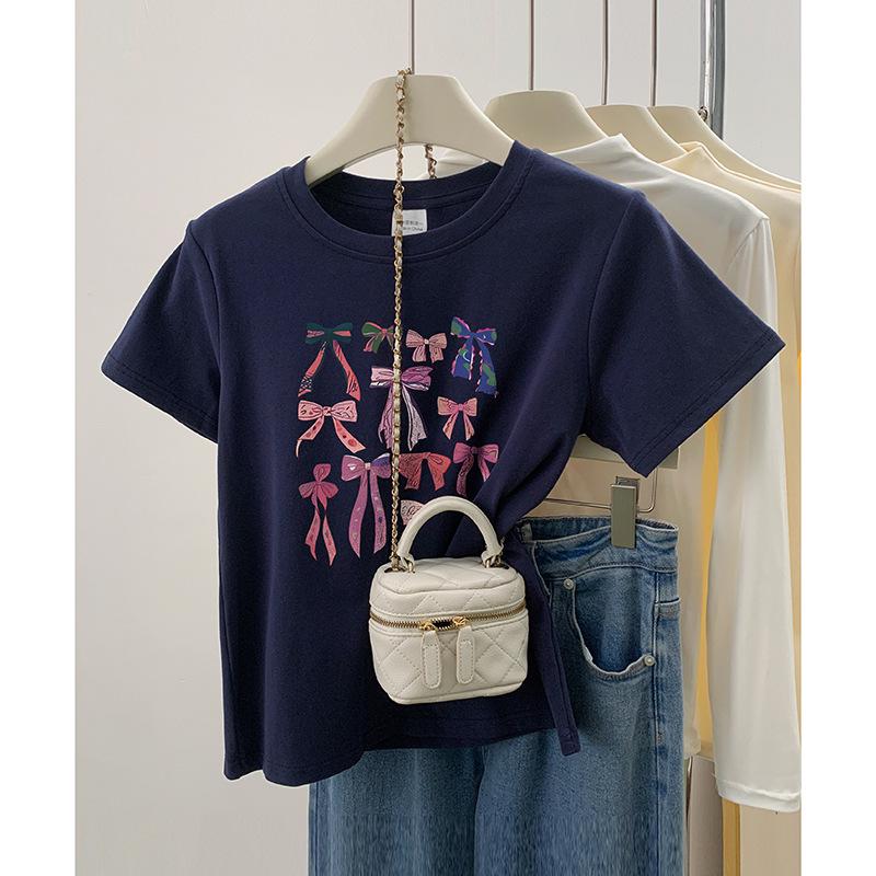 

2024 Summer Fashion Blouse: Age-Reducing Bow Print Round Neck, Slimming Straight Shoulder, Short Sleeve Women s Top XL
