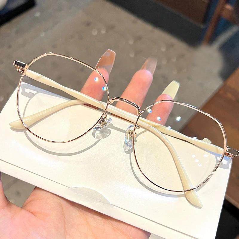 Trendy Fashion Big Frame Eyeglasses Lightweight High Quality Anti Blue Light Glasses Fashion Comfortable Unisex Eyewear