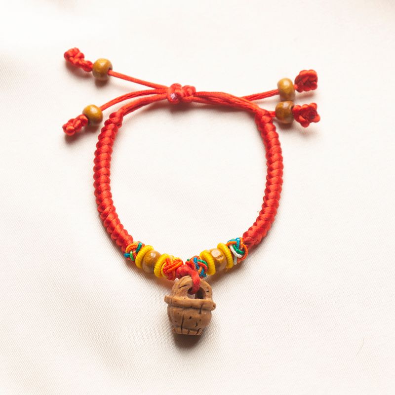 

Красный плетеный шнурок Женский парный браслет на Фестиваль Драконьих лодок TikTok Polished peach basket red rope