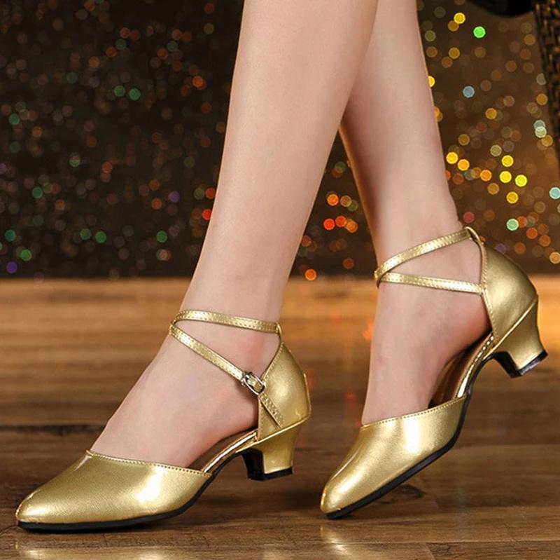 Gorąca Sprzedaż Profesjonalne Buty do Tańca Łacińskiego Damskie Miękka Podeszwa Buty do Tańca Kwadratowego Średnio-Wysokie Towarzyskie Nowoczesne Sportowe