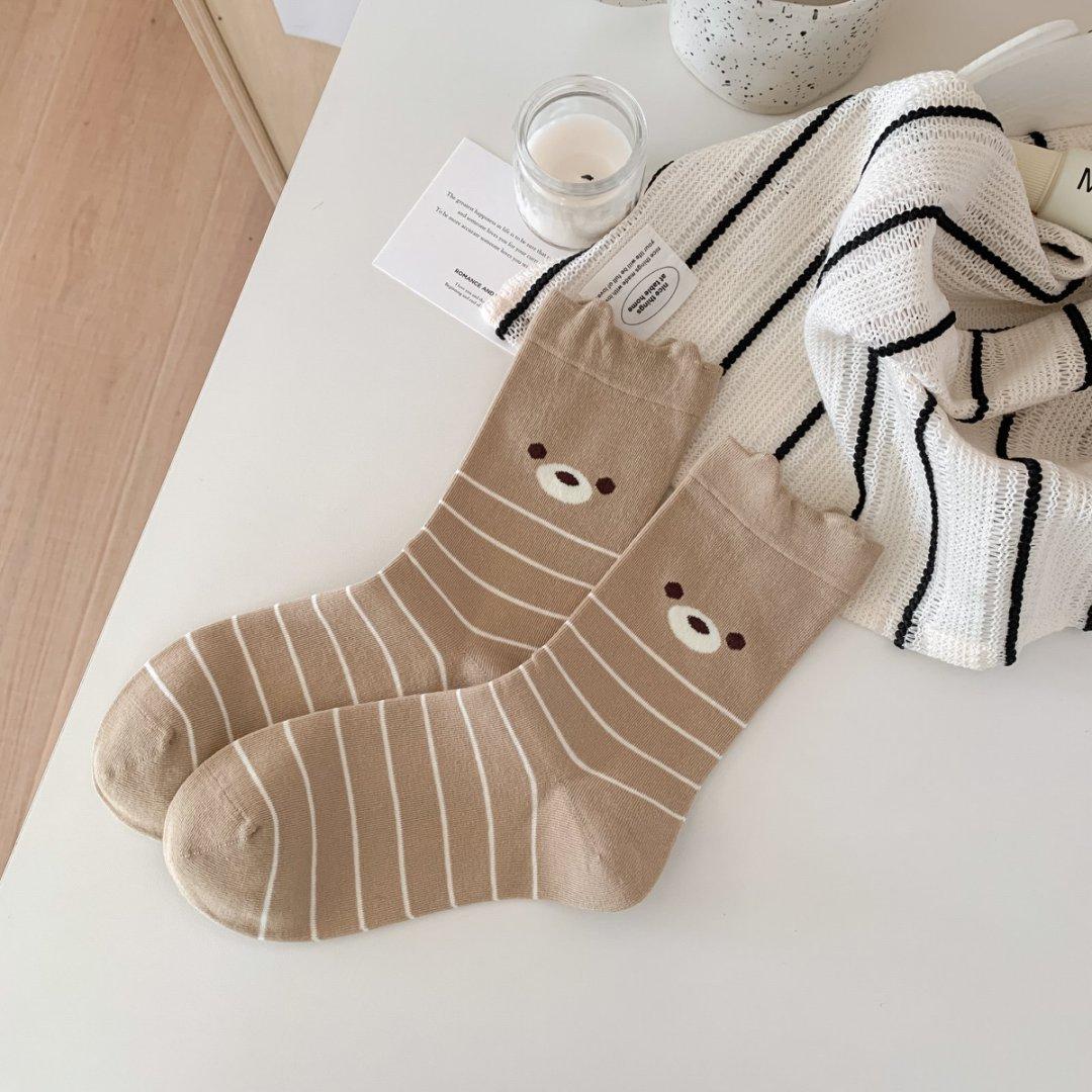 

Женские весенне-осенние милые мультяшные носки из хлопка без косточек в рубчик 1 pair кофейный